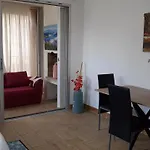 La Marina *